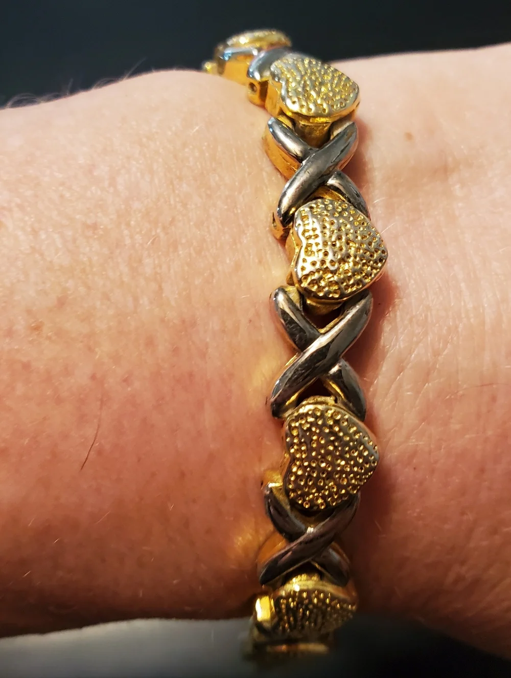 Faux Gold X's And‎ Hearts Bracelet Women Jewelry